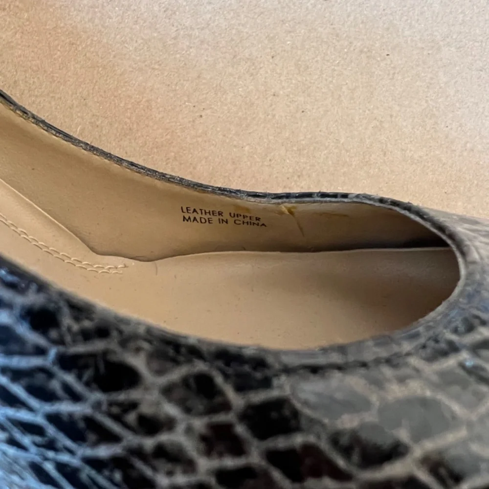 Ellen Tracy Gloria Wedges Shoes Snake Print Size 9
